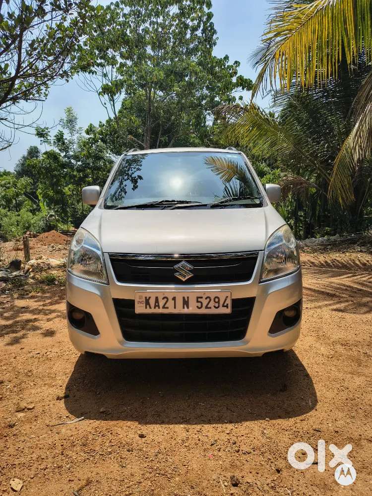 Maruti Suzuki Wagon R 2013 Petrol Well Maintained