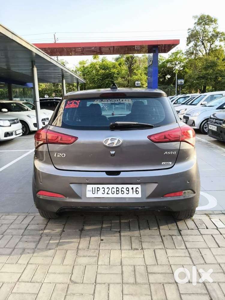 Hyundai I20 1.4 Asta (o) Crdi, 2015, Diesel