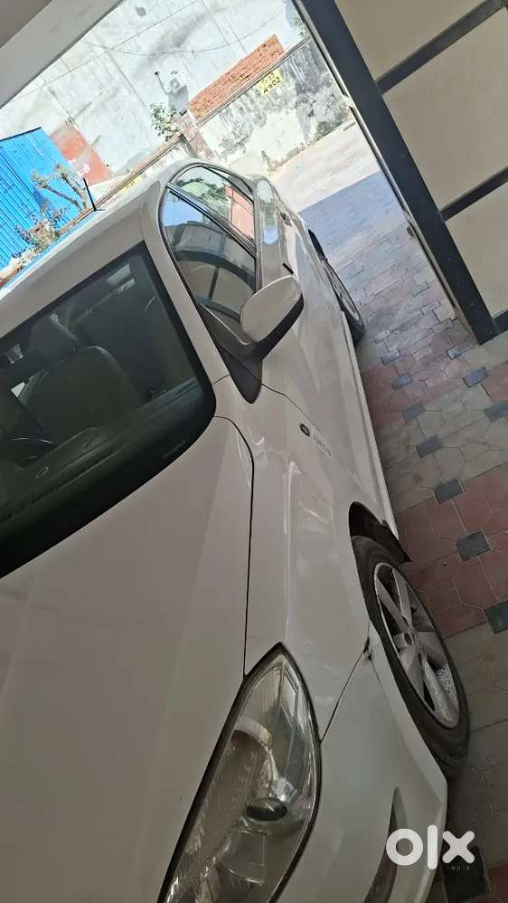Skoda Rapid Elegance 2014 Package Black