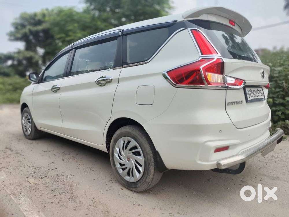 Maruti Suzuki Ertiga 1.5 Vxi, 2022, Petrol