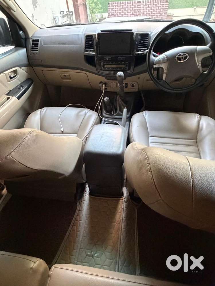Toyota Fortuner 2012 Diesel Well Maintained