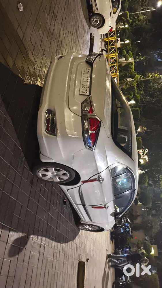 Maruti Suzuki Ciaz 2019 Hybrid Petrol