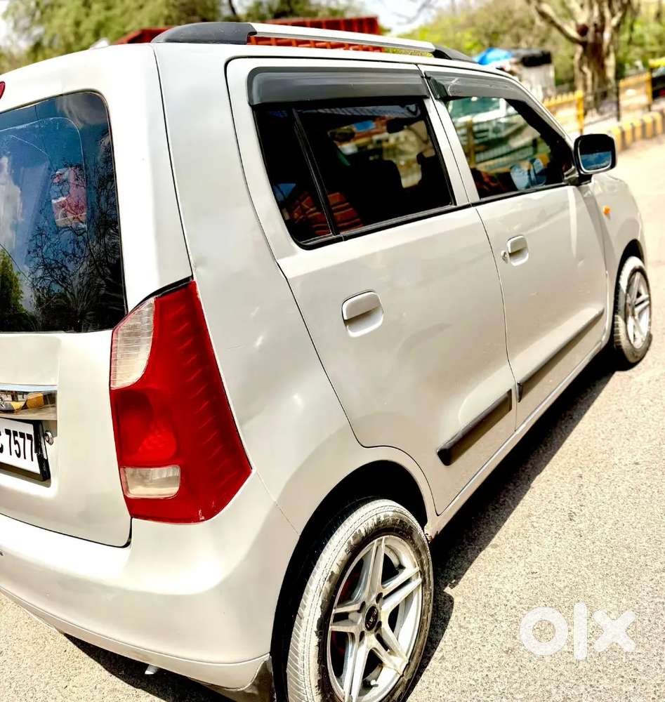 Wagnor Vxi Cng Fitted 1st Owner 2019 Model 70000km Running