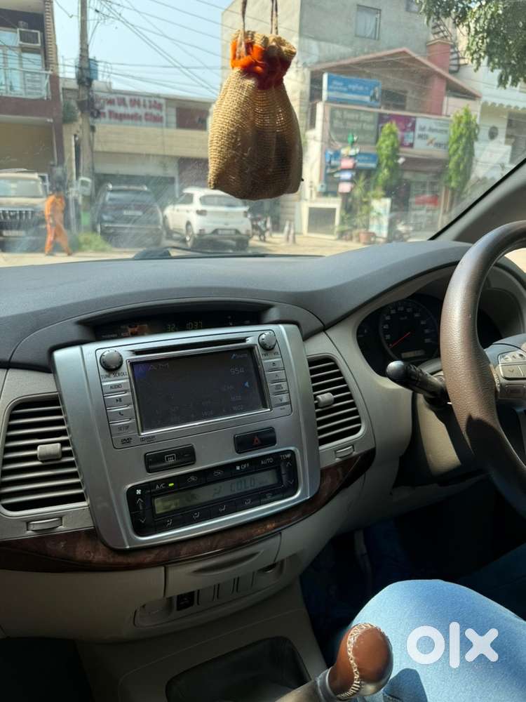 Toyota Innova Diesel 2013 Year