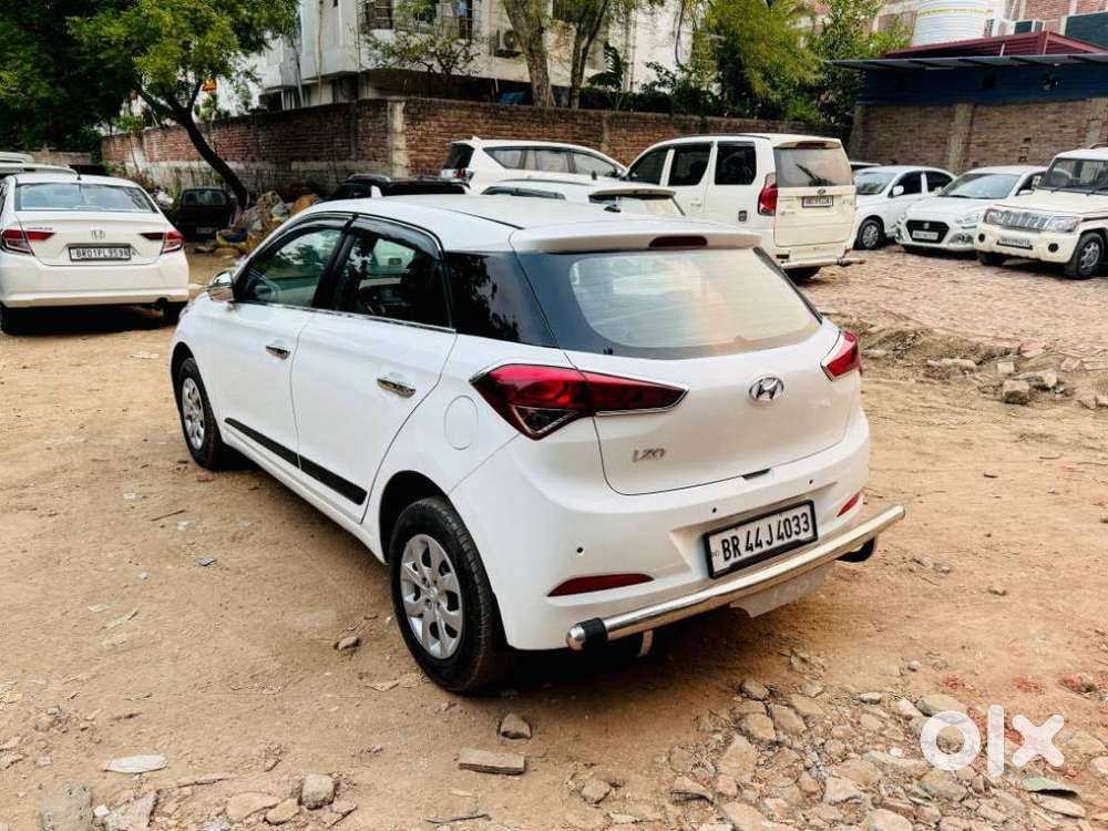 Hyundai Elite I20 Sportz (o) 1.2, 2018, Petrol