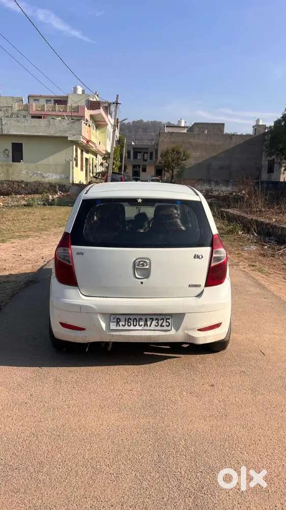 Hyundai I10 2011 Cng & Hybrids 82000 Km Driven