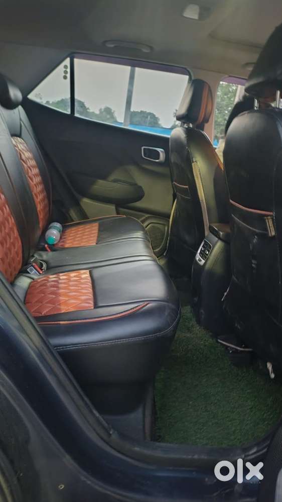 Hyundai Venue 1.0 Sx Turbo Imt Dual Tone Sport, 2021, Petrol