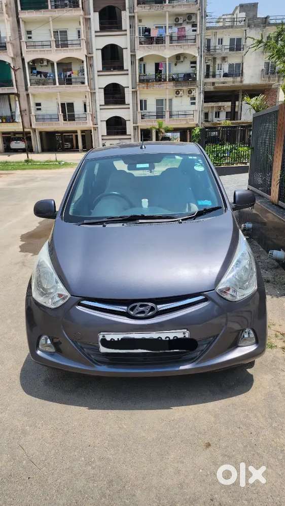 Hyundai Eon Sportz In Excellent Condition, Single Owner Less Used