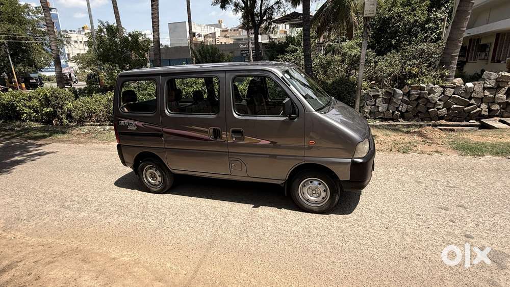 Maruti Suzuki Eeco 5 Str Ac (o), 2013, Petrol