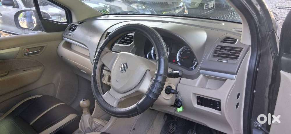 Maruti Suzuki Ertiga Vxi Abs, 2014, Petrol