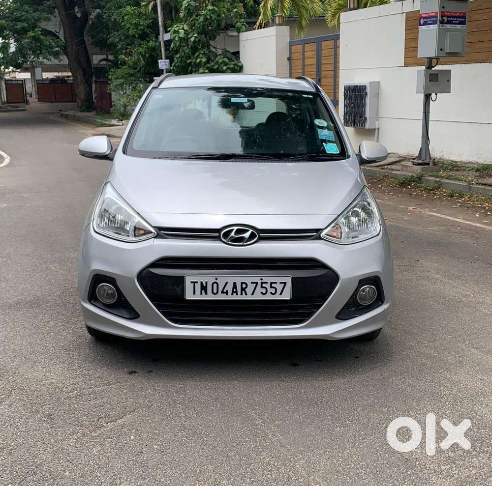 Hyundai Grand I10 Sportz, 2016, Petrol