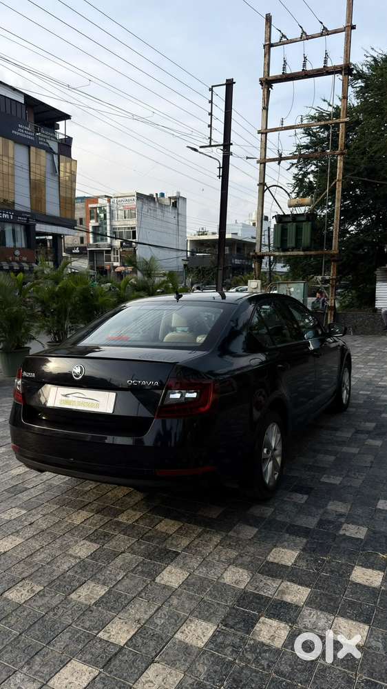 Skoda Octavia 1.8 Tsi At Style Plus, 2018, Petrol