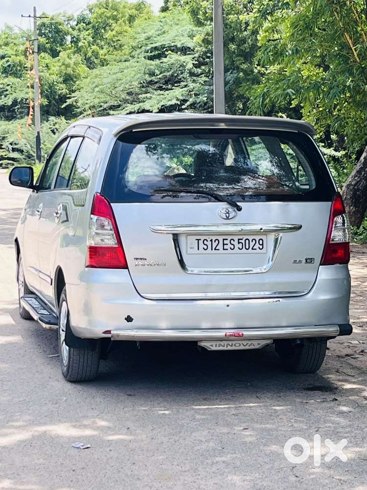 Toyota Innova, 2011, Diesel