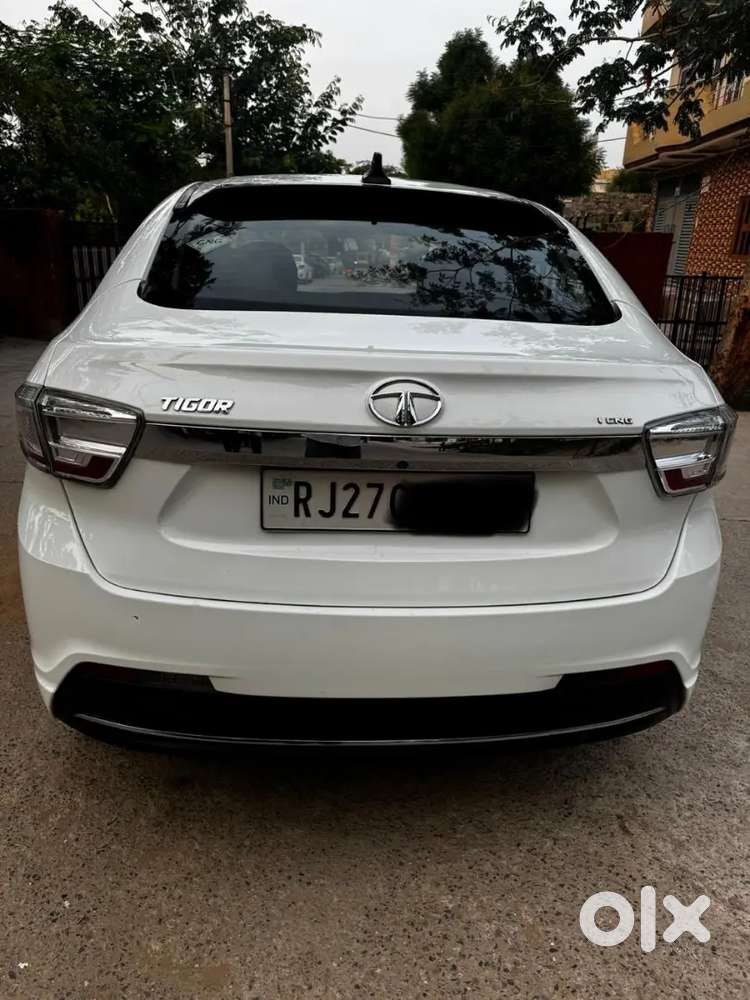 Tata Tiago Revotron 2022