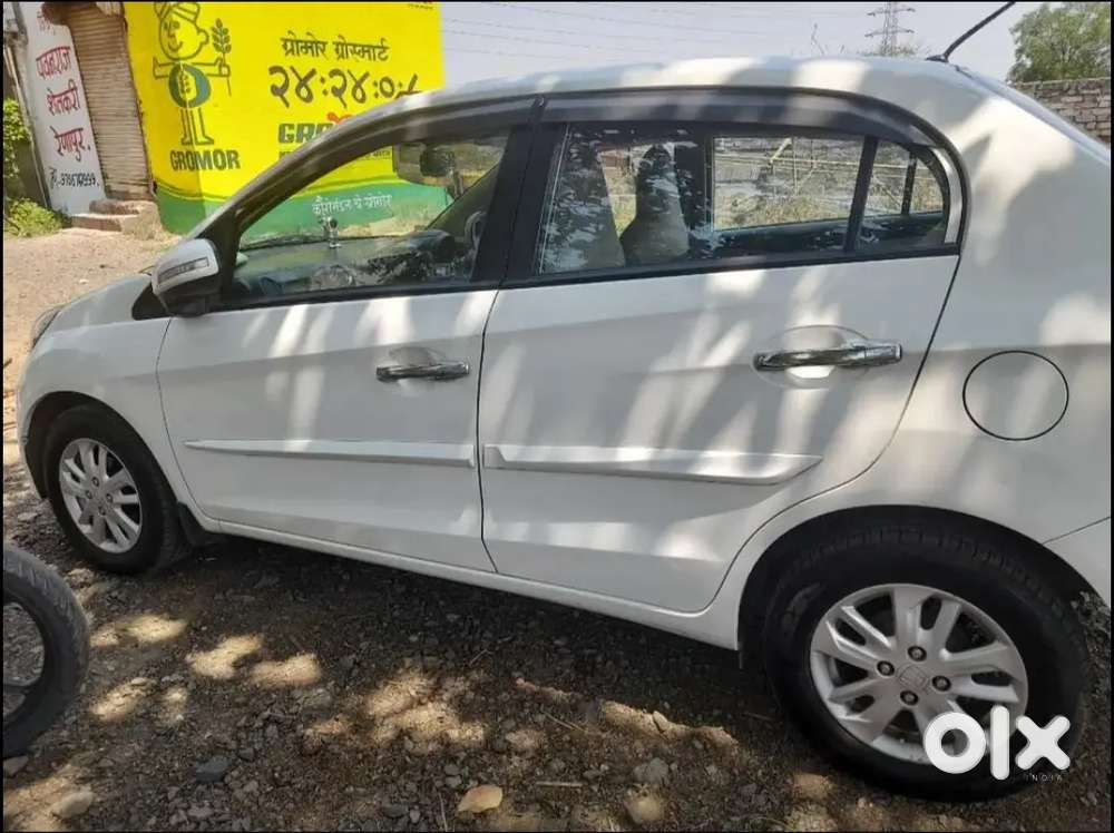 Honda Amaze 2013 Top Model  Good Condition