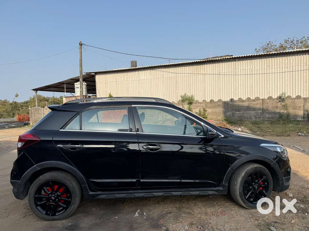 Hyundai I20 Active 2015 Diesel 119000 Km Driven