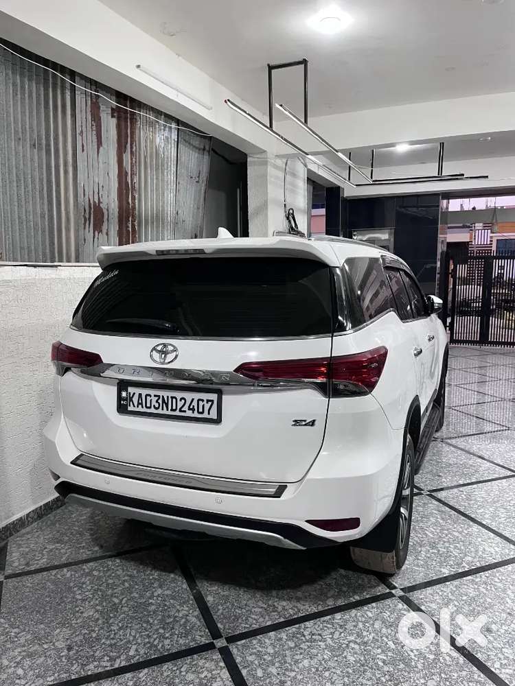 Toyota Fortuner Diesel At 4wd For Sale In Very Excellent Condition