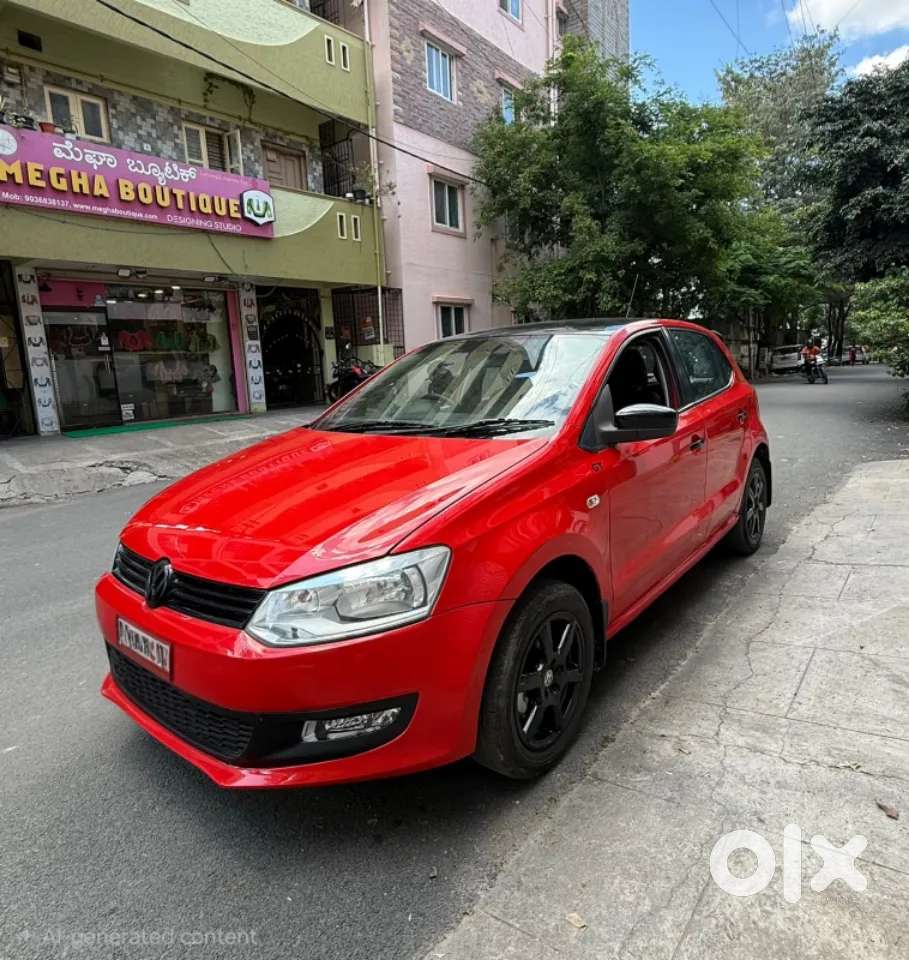 Volkswagen Polo Petrol Highline 1.2l, 2011, Petrol