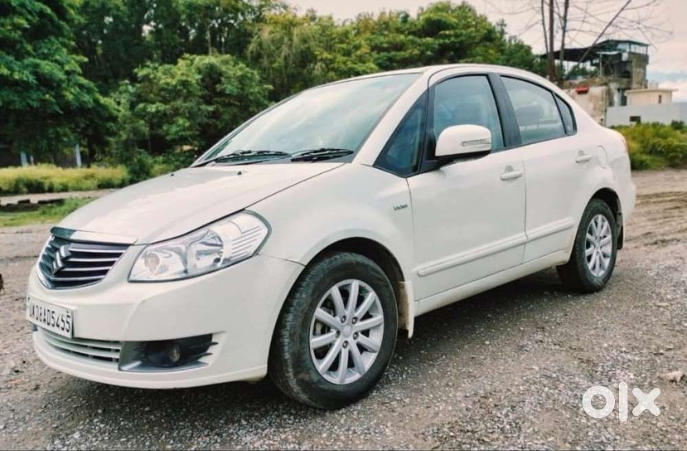 Maruti Suzuki Sx4 Zdi (opt), 2013, Diesel