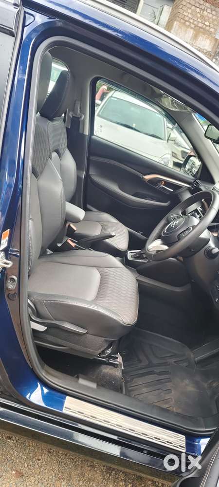 Maruti Suzuki Grand Vitara Smart Hybrid Alpha, 2025, Electric