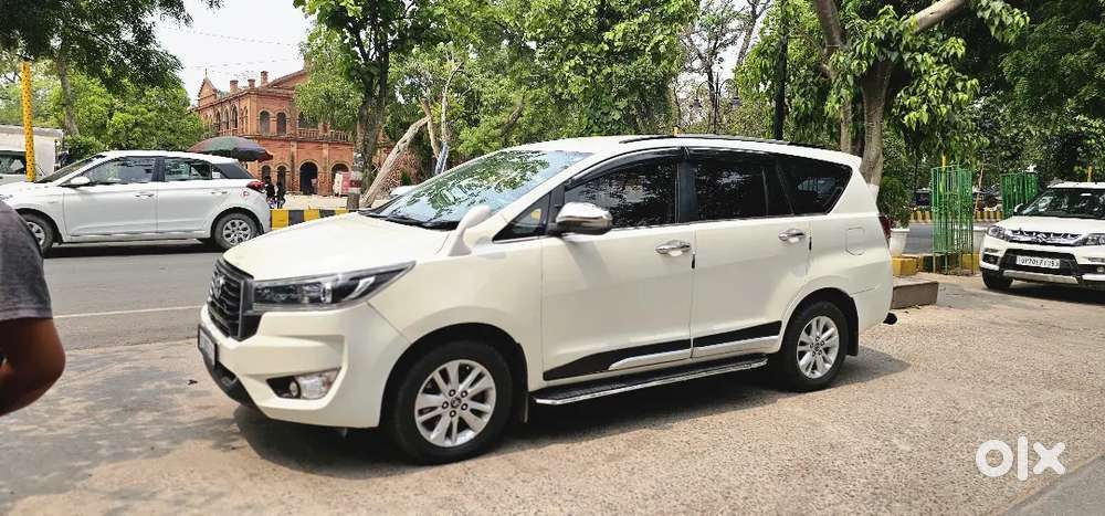 Toyota Innova Crysta 2018