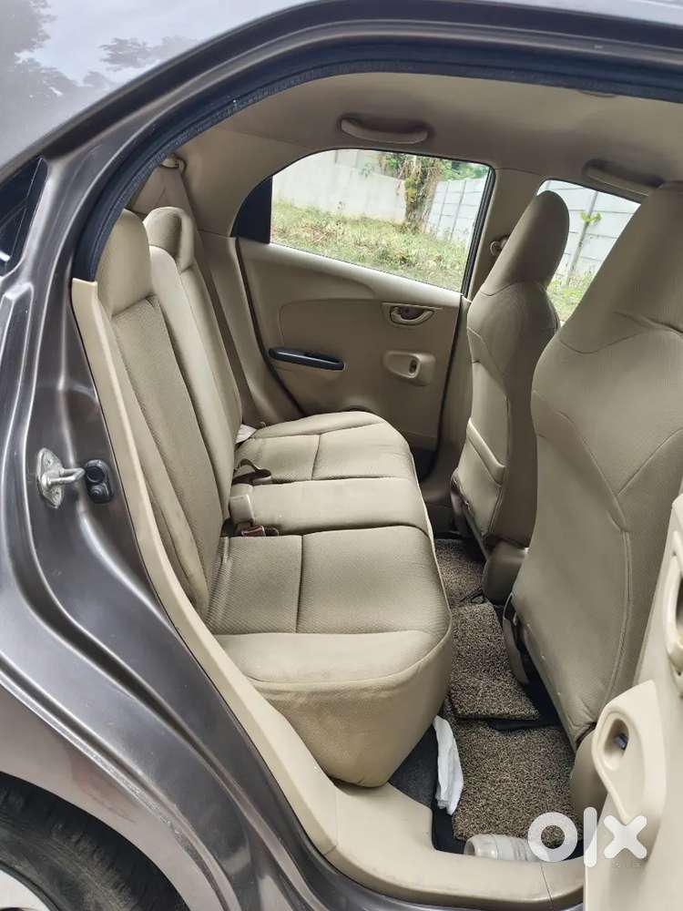 Honda Brio Cng Petrol High Mileage 30kmpl Airbags