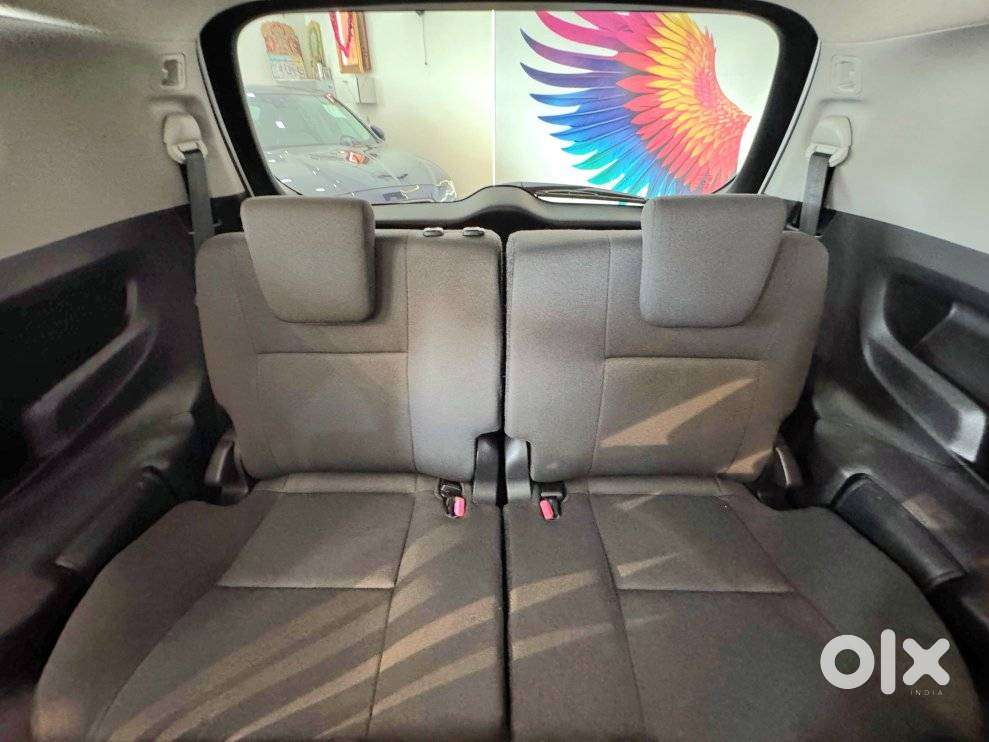 Toyota Innova Crysta [2020-ongoing] 2.4 Gx 7 Str, 2025, Diesel