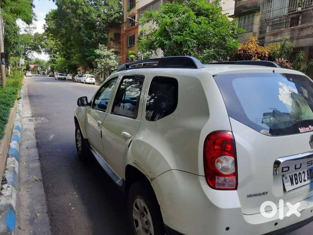 Owner Driven Duster Petrol 2013 Tax Upto 2028 In Good Condition