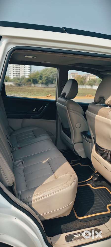 Mahindra Xuv500 2.2 W10, 2015, Diesel