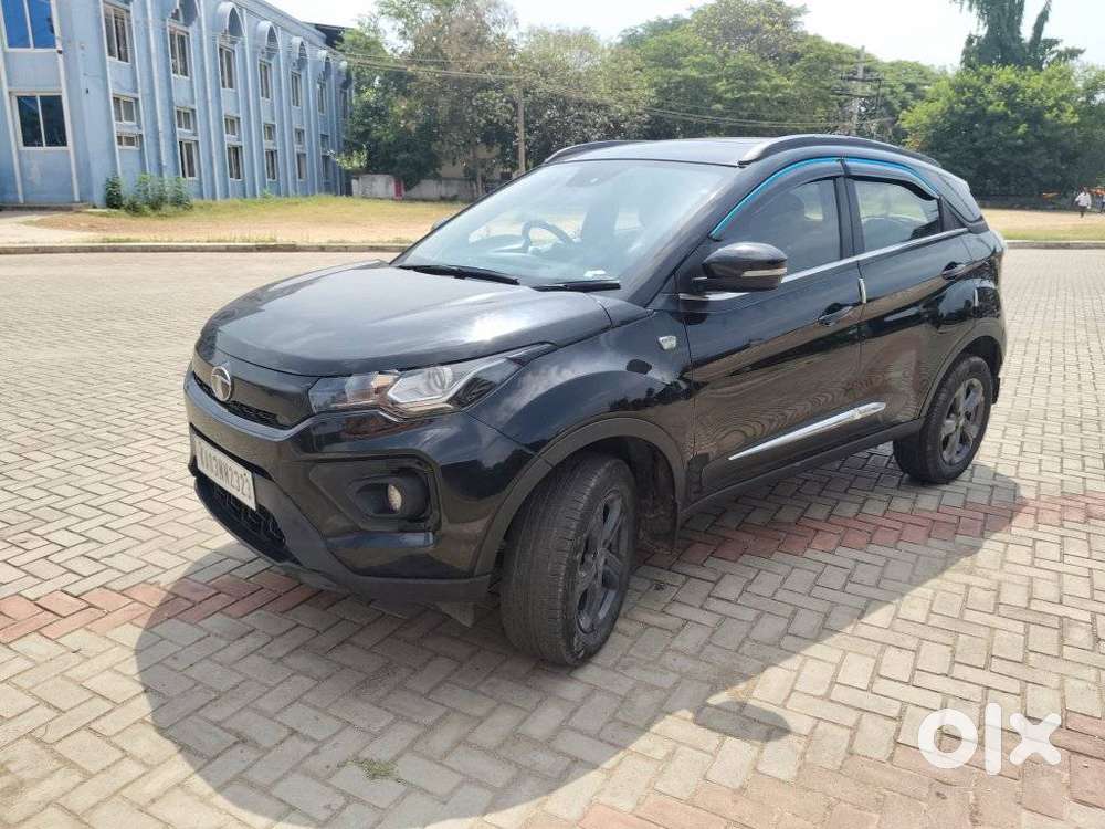Tata Nexon Xz Plus (hs), 2022, Petrol