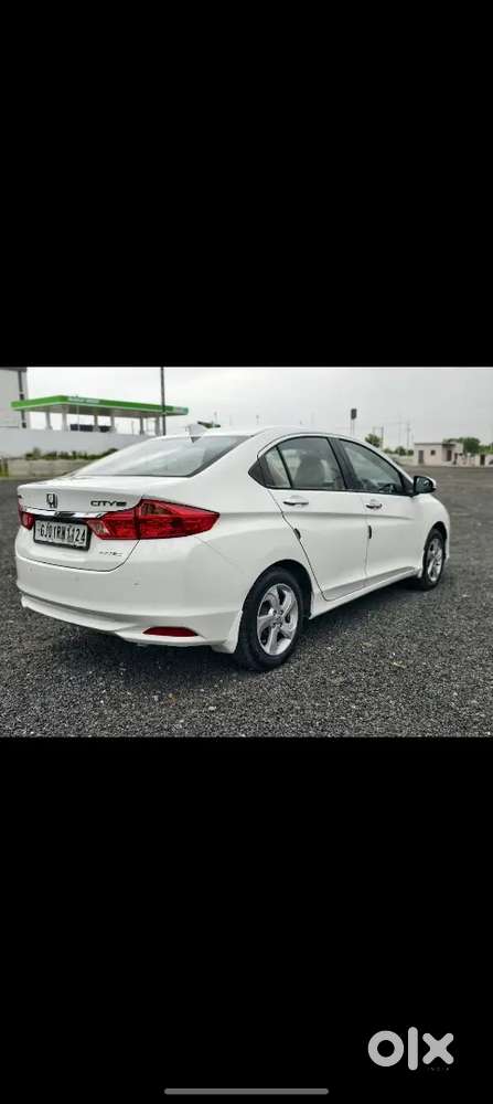 Honda City Elegant 2016