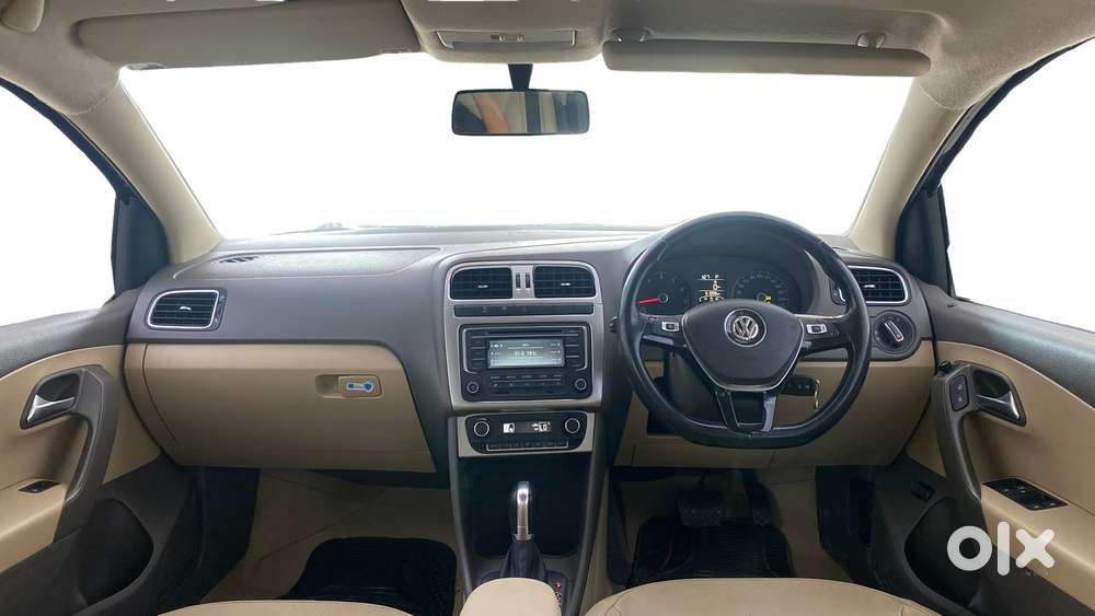 Volkswagen Vento 2010-2013 Petrol Highline At, 2015, Petrol