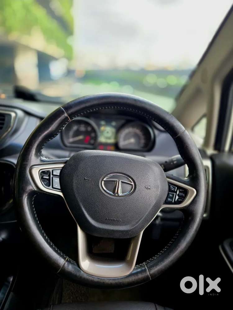 Tata Hexa 2.2 Xta 4x2 7 Str, 2018, Diesel