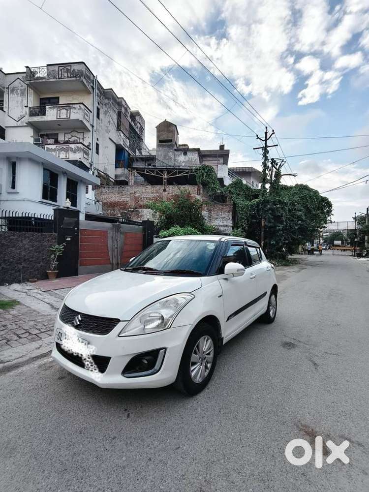 Maruti Suzuki Swift Vvt Zxi, 2015, Cng & Hybrids