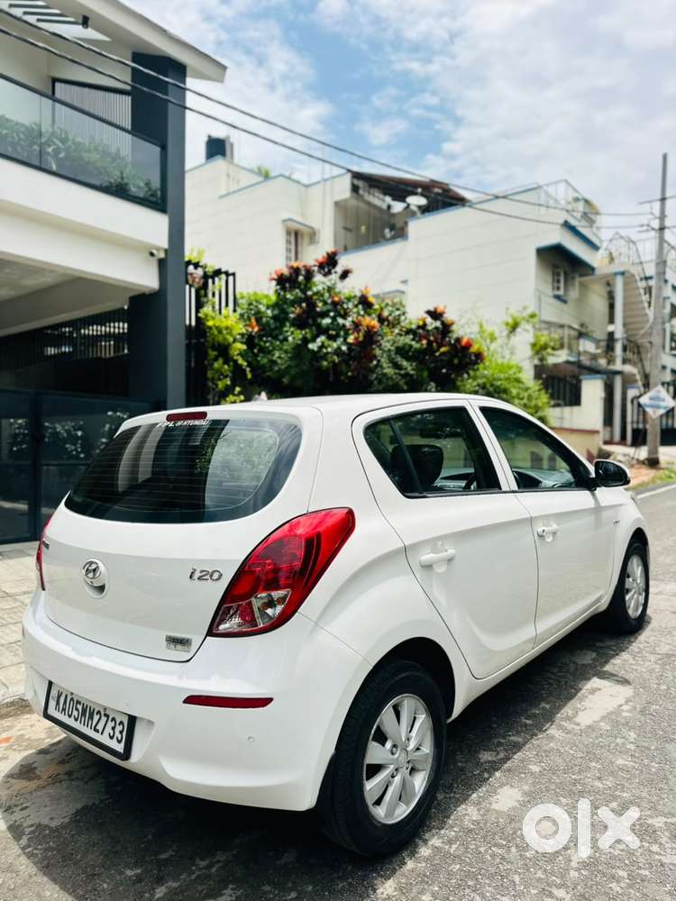 Hyundai I20 Sportz At 1.4, 2012, Petrol