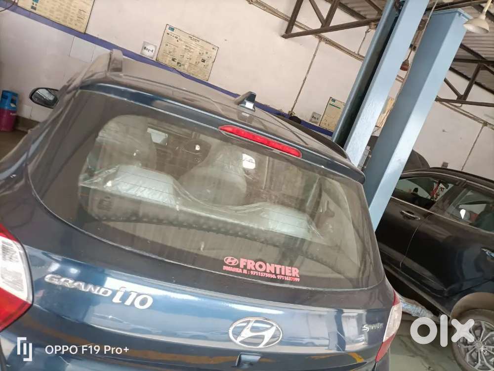 I10 Nios With Company Warranty