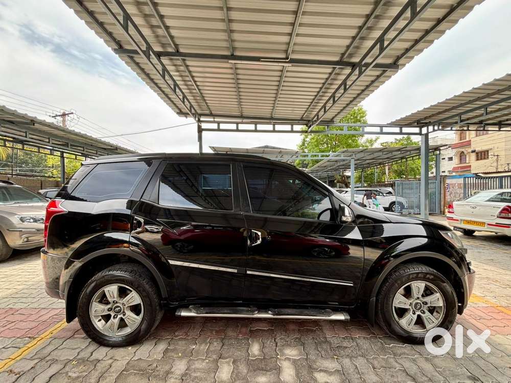 Mahindra Xuv500 2.2 W10, 2015, Diesel