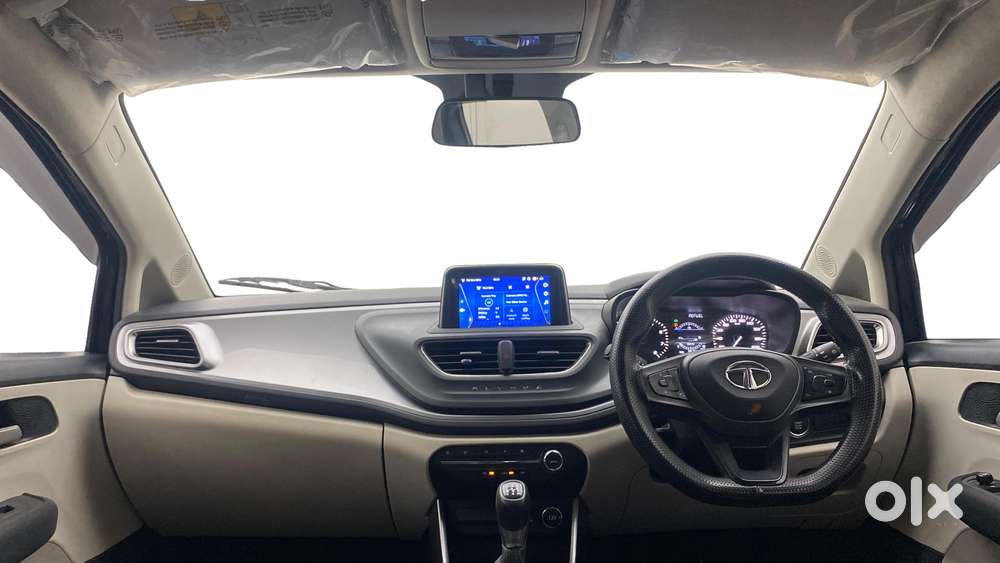Tata Altroz Xz, 2023, Petrol