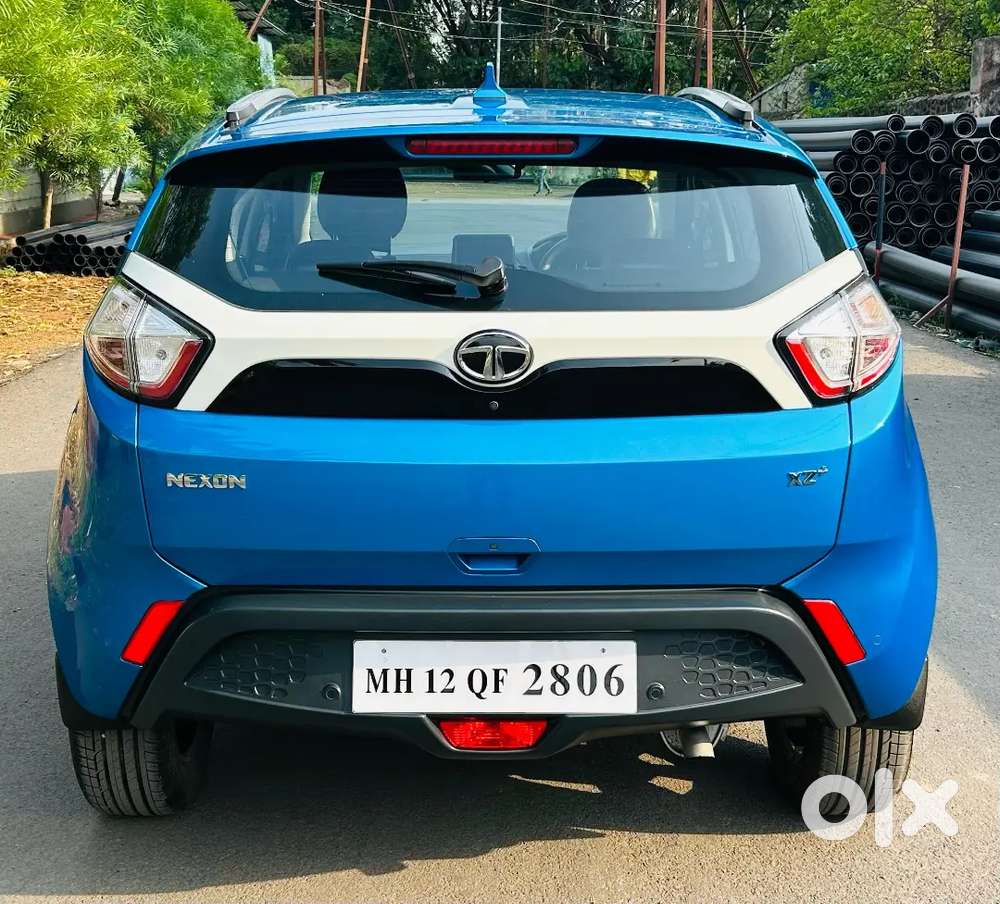 गाडी विकणे आहे...