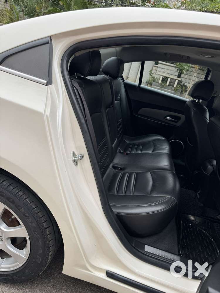 Chevrolet Cruze 2010-2011 Ltz, 2011, Diesel