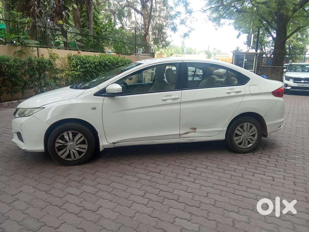 Direct Buyers Only - Agents Plz Excuse Honda City Automatic