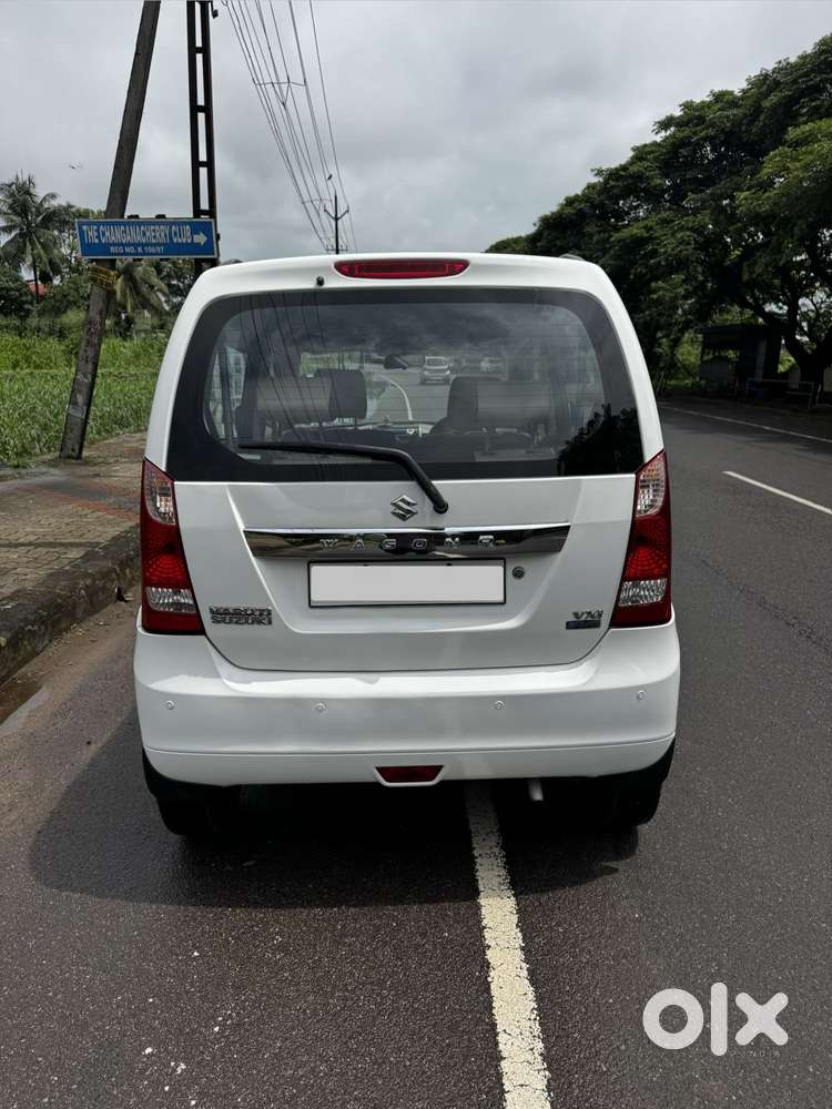 Maruti Suzuki Wagon R Vxi Amt, 2016, Petrol