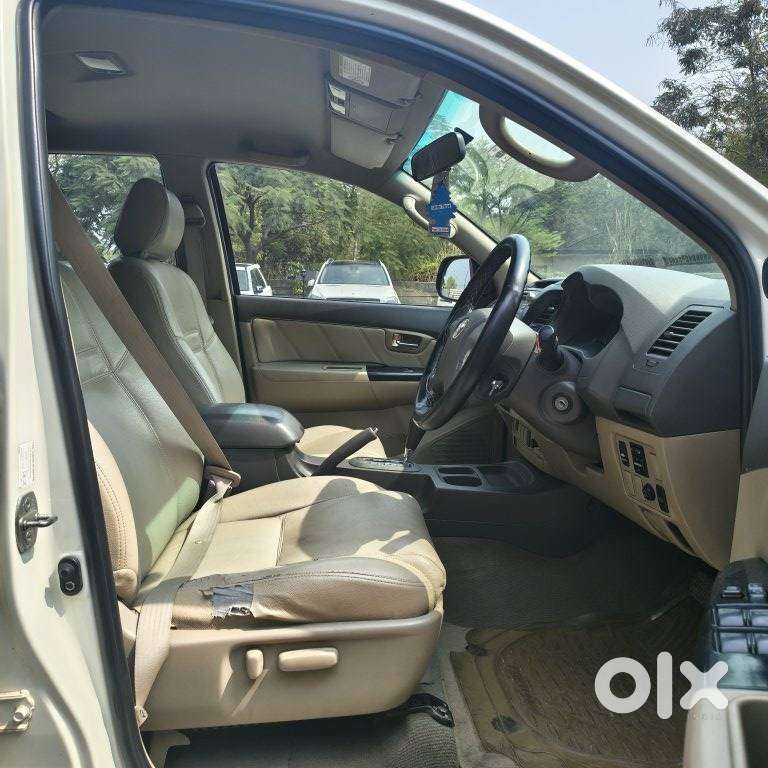 Toyota Fortuner 3.0 4x2 Automatic, 2013, Diesel