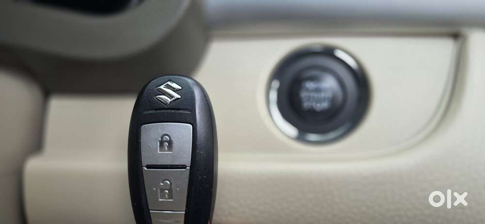 Maruti Suzuki Ertiga Zxi Plus Petrol, 2017, Petrol