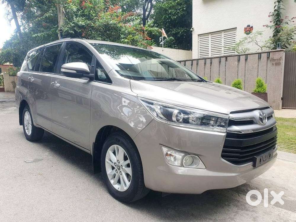 Toyota Innova Crysta 2.4 VX MT, 2016, Diesel