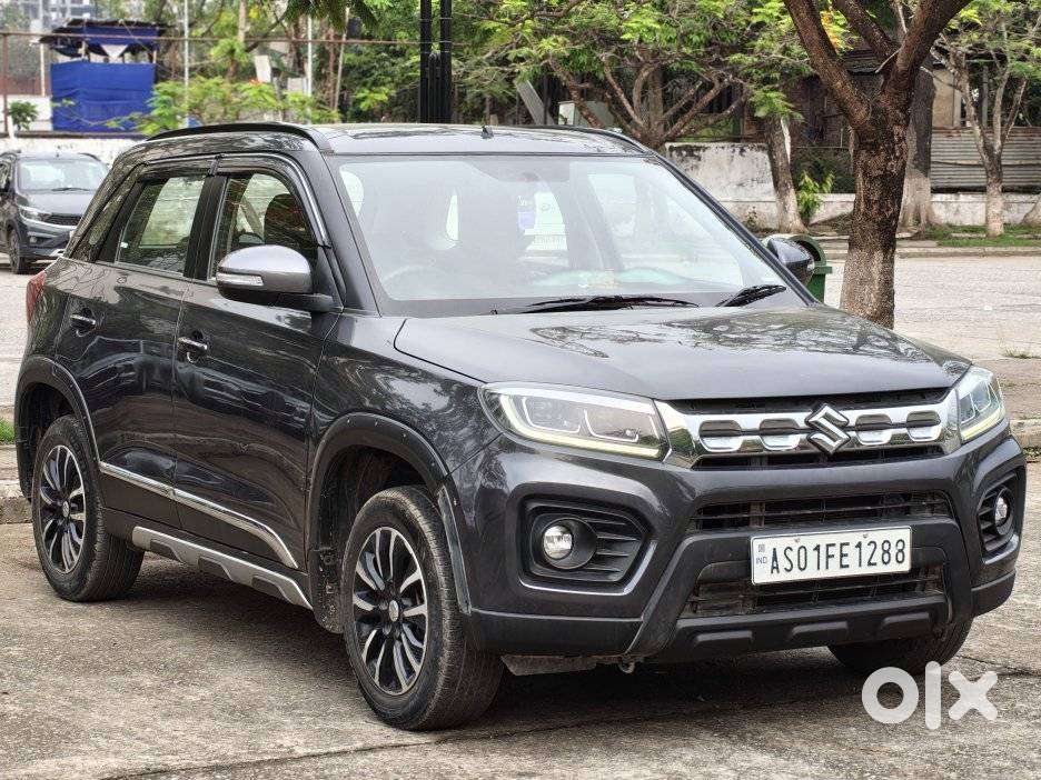Maruti Suzuki Brezza 1.5 Zxi Smart Hybrid, 2022, Petrol