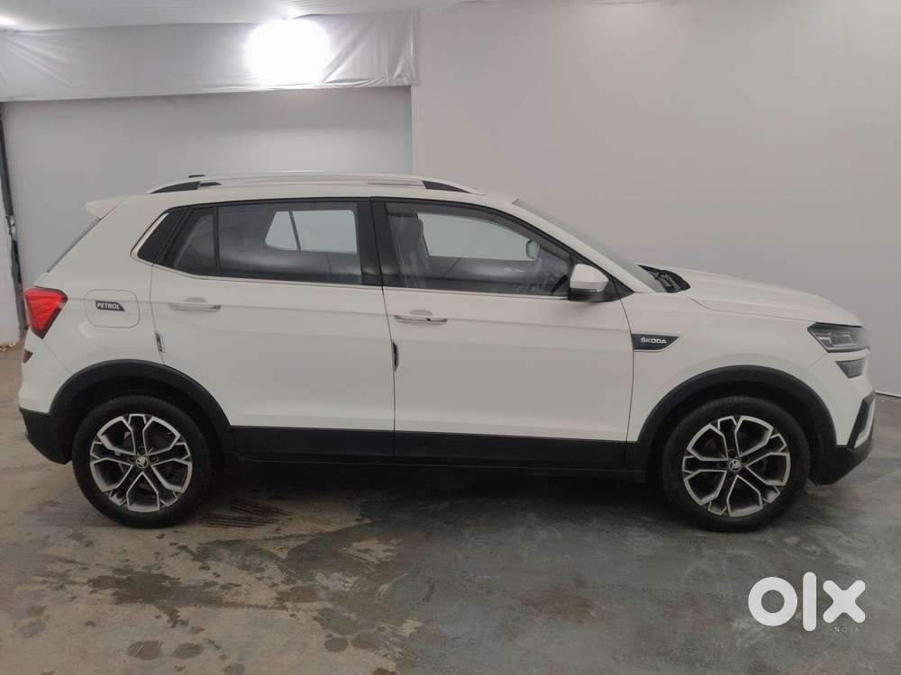 Skoda Kushaq Style 1.0l Tsi Mt, 2023, Petrol