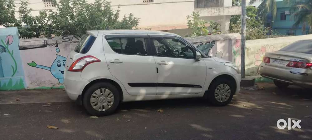 Maruti Suzuki Swift 2013 Diesel 108000 Km Driven