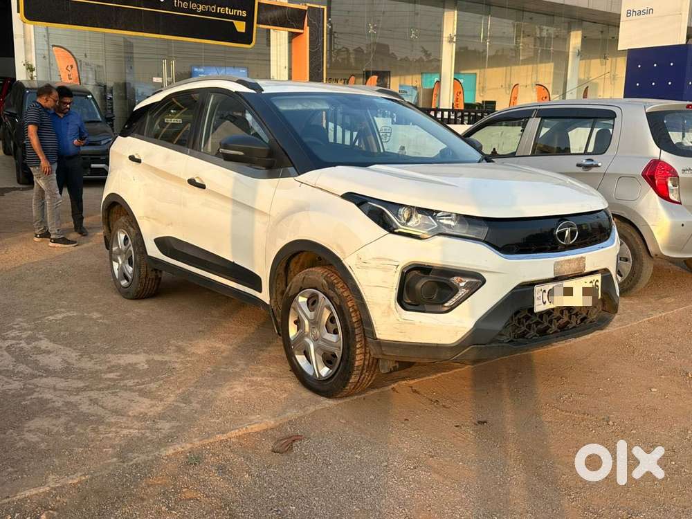 Tata Nexon 1.5 Revotorq Xm (s), 2020, Diesel