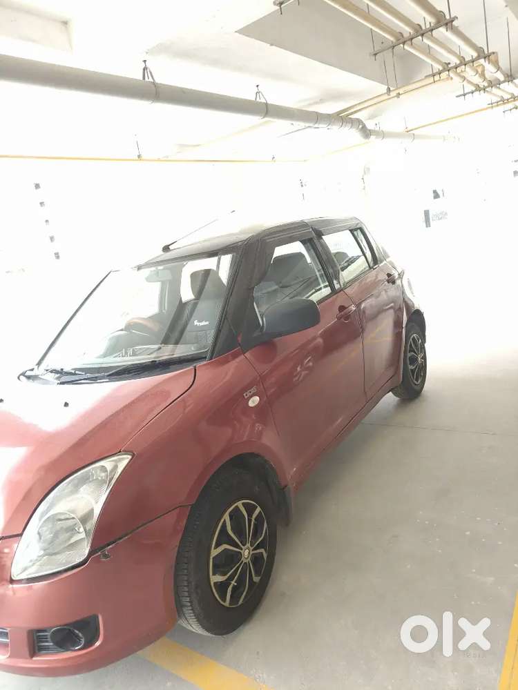 Maruti Suzuki Swift 2011 Diesel Manual Second-hand